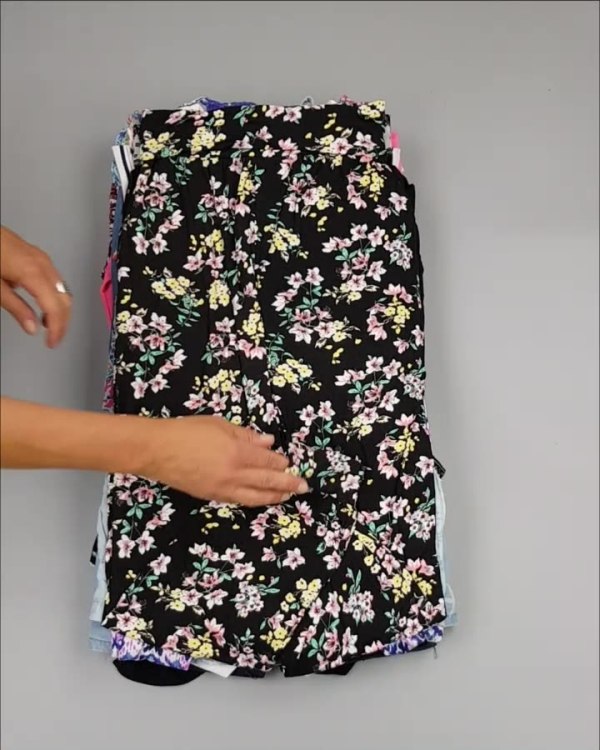 Фотография  112 - CUBUS детский микс лето (Children CUBUS mix)#15 кг, ЛОТ №2515 оптом в Орле и Орловской области