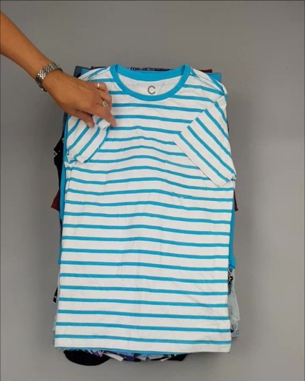 Фотография  478 - CUBUS детский микс лето (Children CUBUS mix)#15 кг, ЛОТ №2515 оптом в Орле и Орловской области