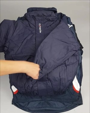 Фотография  810 - Куртки СПОРТ СТОК дети#10 кг , Лот№ 2641 оптом в Орле и Орловской области