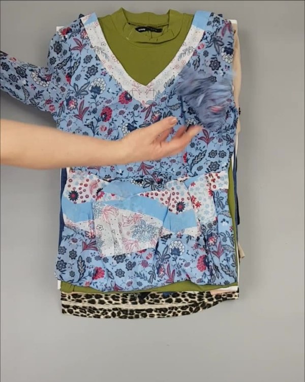 Фотография  529 - Женский летний микс LPP, 20 кг, ЛОТ №3773 оптом в Орле и Орловской области