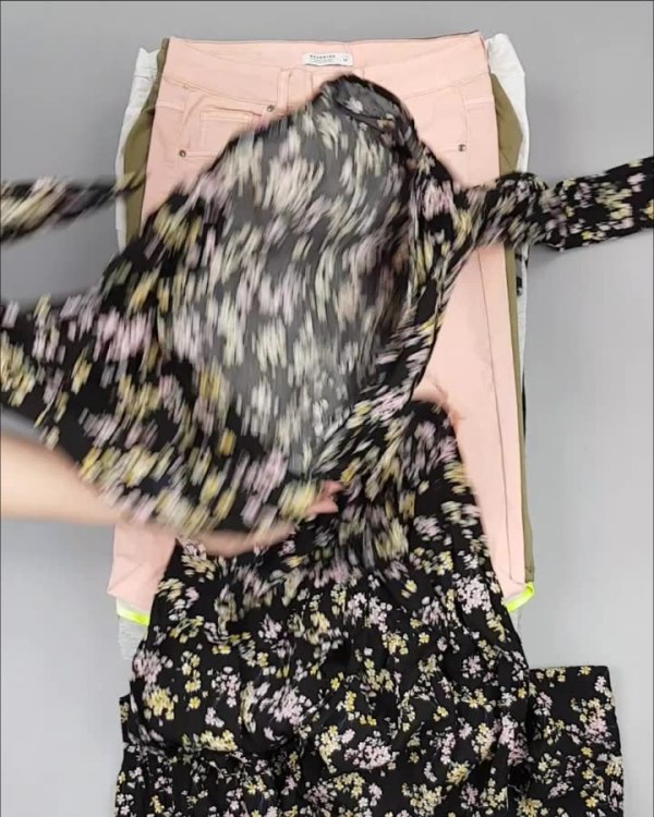 Фотография  991 - Женский летний микс LPP, 20 кг, ЛОТ №3774 оптом в Орле и Орловской области