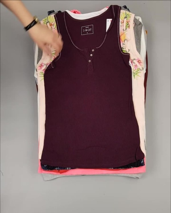 Фотография  569 - Женский летний микс LPP, 8,8 кг, ЛОТ №3776 оптом в Орле и Орловской области