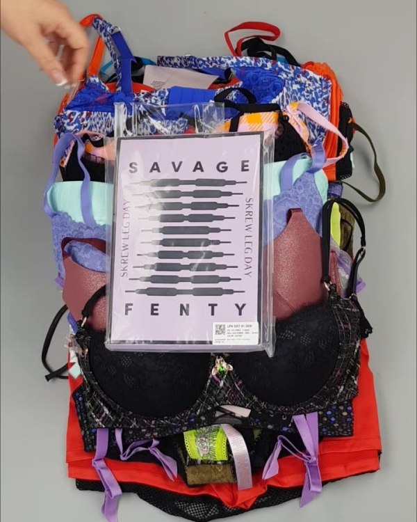 Фотография  672 - Нижнее белье Savage, 50 шт, ЛОТ №4037 оптом в Орле и Орловской области