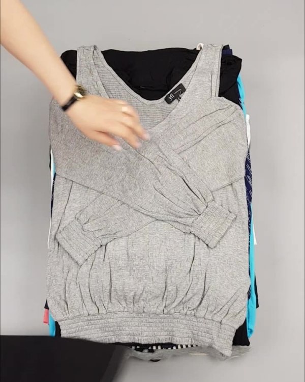 Фотография  931 - Женский летний микс LPP, 17 кг, ЛОТ №4141 оптом в Орле и Орловской области