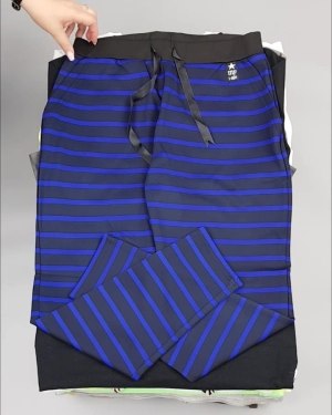 Фотография  408 - CIRCUS mix #11,8 кг, ЛОТ №4284 оптом в Орле и Орловской области