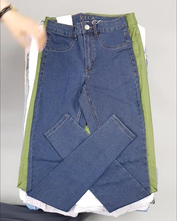 Фотография  444 - VILA Summer mix#15 кг, ЛОТ №4356 оптом в Орле и Орловской области