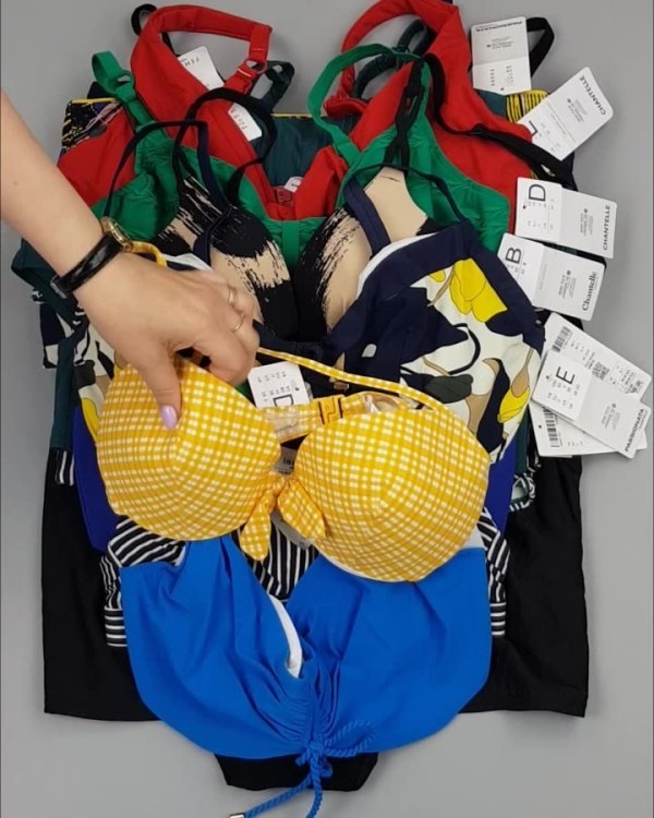 Фотография  865 - Купальники Chantelle#30 шт, ЛОТ №4410 оптом в Орле и Орловской области