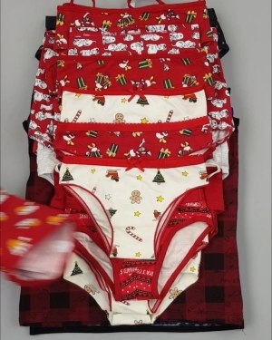 Фотография 900 - Детское нижнее белье CALZEDONIA, 40 шт, ЛОТ №4445 оптом в Орле и Орловской области