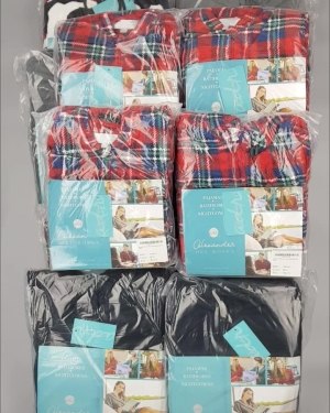 Фотография  213 - Халаты, комбинезоны (семейный) СТОК CAN#10 кг, ЛОТ №4452 оптом в Орле и Орловской области