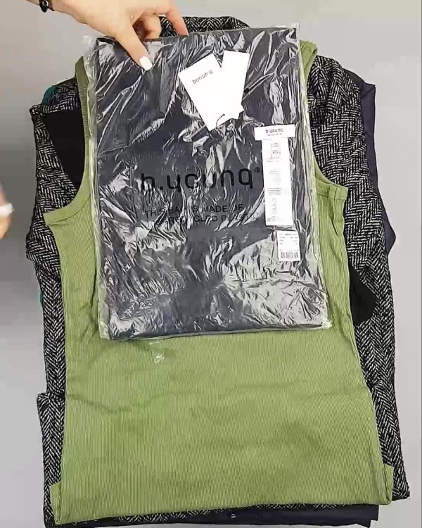 Фотография  234 - BRAND STOCK Winter#20 кг, ЛОТ №4787 оптом в Орле и Орловской области