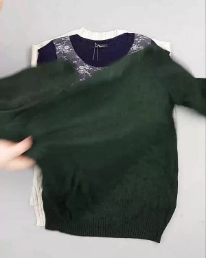 Фотография  592 - Джемпера Корея#20 шт, ЛОТ №5055 оптом в Орле и Орловской области