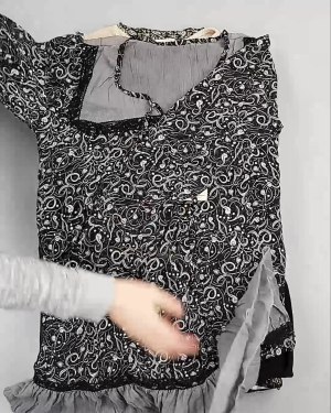 Фотография  796 - Платья Корея#20 шт, ЛОТ №5613 оптом в Орле и Орловской области