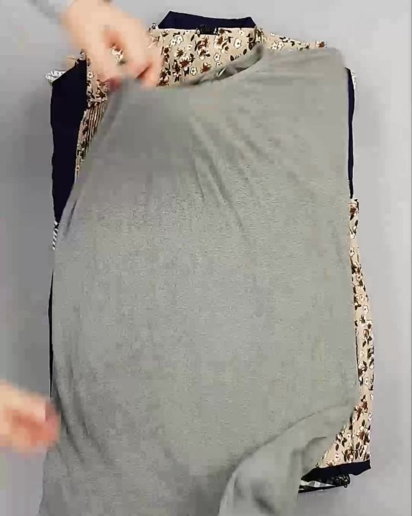 Фотография  565 - Платья Корея#20 шт, ЛОТ №5613 оптом в Орле и Орловской области