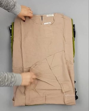 Фотография  561 - Платья Корея#20 шт, ЛОТ №5614 оптом в Орле и Орловской области