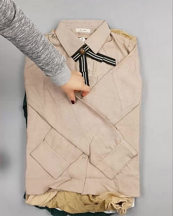 Фотография  737 - Блузки Корея#20 шт, ЛОТ №5622 оптом в Орле и Орловской области