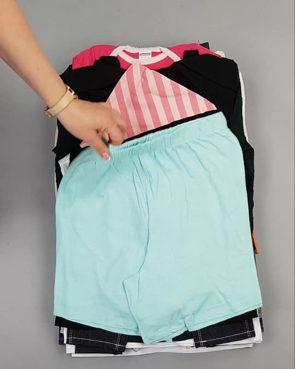 Фотография  408 - BRAND STOCK Kids Summer#10 кг, ЛОТ №5810 оптом в Орле и Орловской области