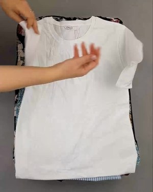 Фотография 660 - BESTSELLER WOMEN Summer mix#15 кг, ЛОТ №6017 оптом в Орле и Орловской области