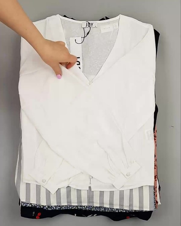 Фотография  491 - Блузки Bestseller 44#5 кг, ЛОТ №6084 оптом в Орле и Орловской области