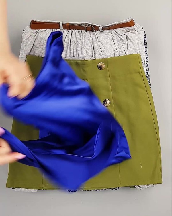 Фотография  790 - Юбки Bestseller 44#5 кг, ЛОТ №6119 оптом в Орле и Орловской области