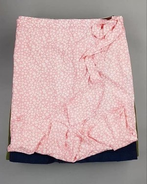 Фотография  380 - Юбки Bestseller 44#5 кг, ЛОТ №6119 оптом в Орле и Орловской области