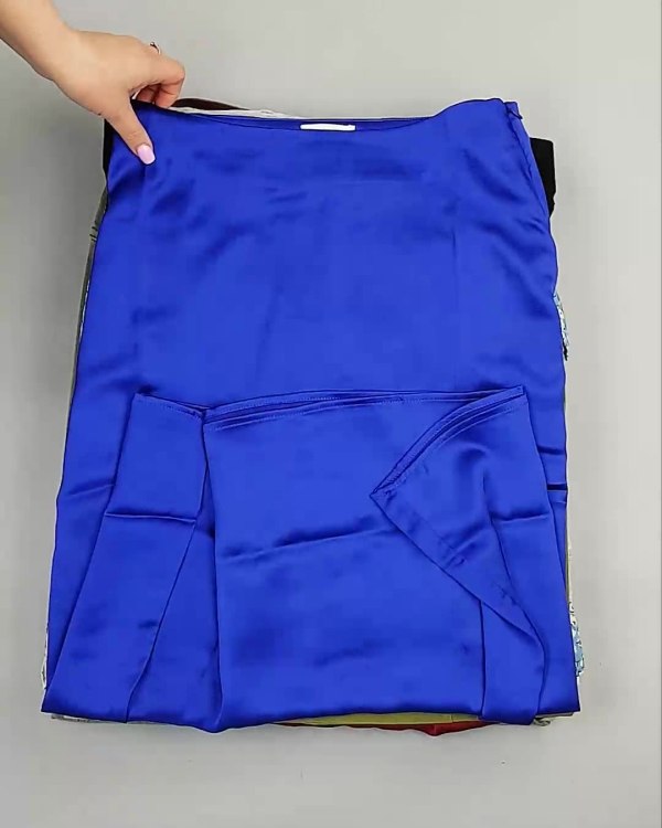 Фотография  661 - Юбки Bestseller 44#5 кг, ЛОТ №6120 оптом в Орле и Орловской области