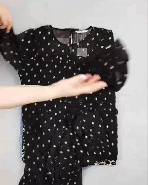 Фотография  224 - DK, Bestseller Summer mix#50 кг, ЛОТ №6186 оптом в Орле и Орловской области