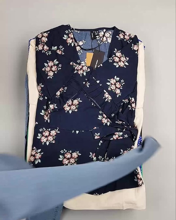 Фотография  919 - DK, Bestseller Summer mix#50 кг, ЛОТ №6186 оптом в Орле и Орловской области