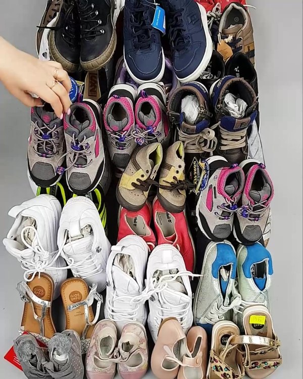 Фотография  377 - Обувь СТОК дети лето#15,7 кг, ЛОТ №6188 оптом в Орле и Орловской области