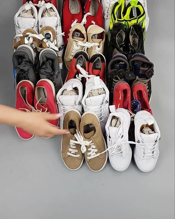 Фотография  893 - Обувь СТОК дети лето#15,7 кг, ЛОТ №6189 оптом в Орле и Орловской области