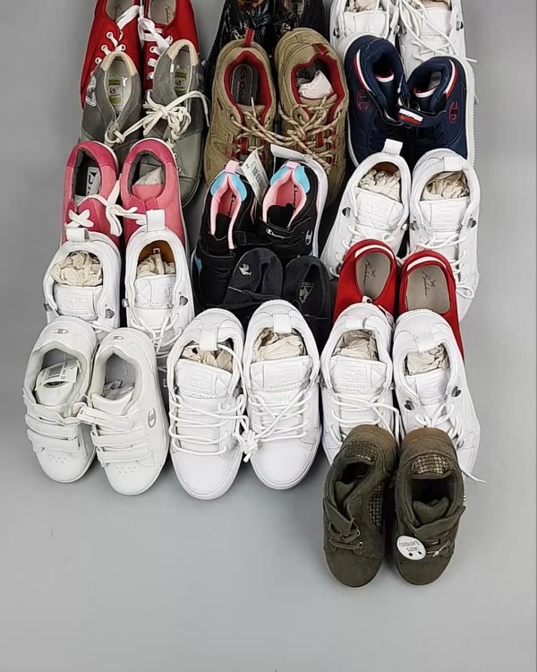 Фотография  572 - Обувь СТОК дети лето#15,2 кг, ЛОТ №6190 оптом в Орле и Орловской области