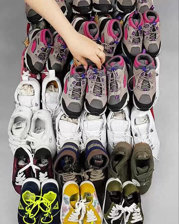 Фотография  630 - Обувь СТОК дети лето#15,2 кг, ЛОТ №6190 оптом в Орле и Орловской области