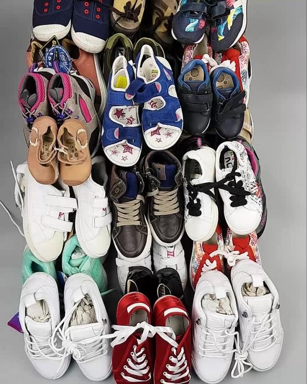 Фотография  530 - Обувь СТОК дети лето#15,4 кг, ЛОТ №6191 оптом в Орле и Орловской области