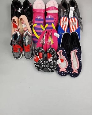 Фотография  881 - Обувь детская СТОК Summer#6,15 кг, ЛОТ №6194 оптом в Орле и Орловской области