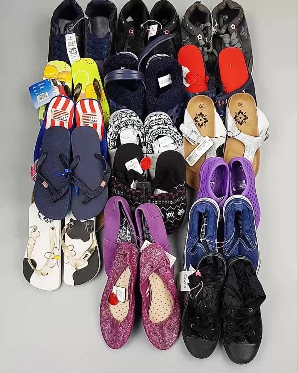 Фотография  561 - Обувь детская СТОК Summer#7,85 кг, ЛОТ №6196 оптом в Орле и Орловской области