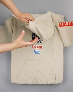 Фотография  300 - Толстовки СТОК CAN#15 кг, ЛОТ СТ-10133 оптом в Орле и Орловской области