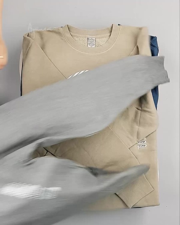 Фотография  953 - Толстовки СТОК CAN#15 кг, ЛОТ СТ-10133 оптом в Орле и Орловской области