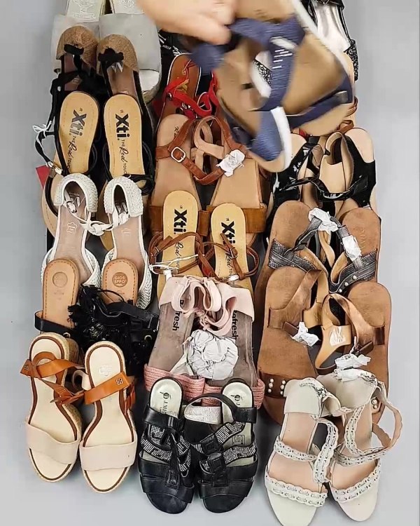 Фотография  626 - Обувь босоножки#10,9 кг, ЛОТ №6361 оптом в Орле и Орловской области