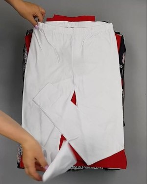 Фотография  323 - DK, Bestseller + Summer mix#15 кг, ЛОТ №6410 оптом в Орле и Орловской области