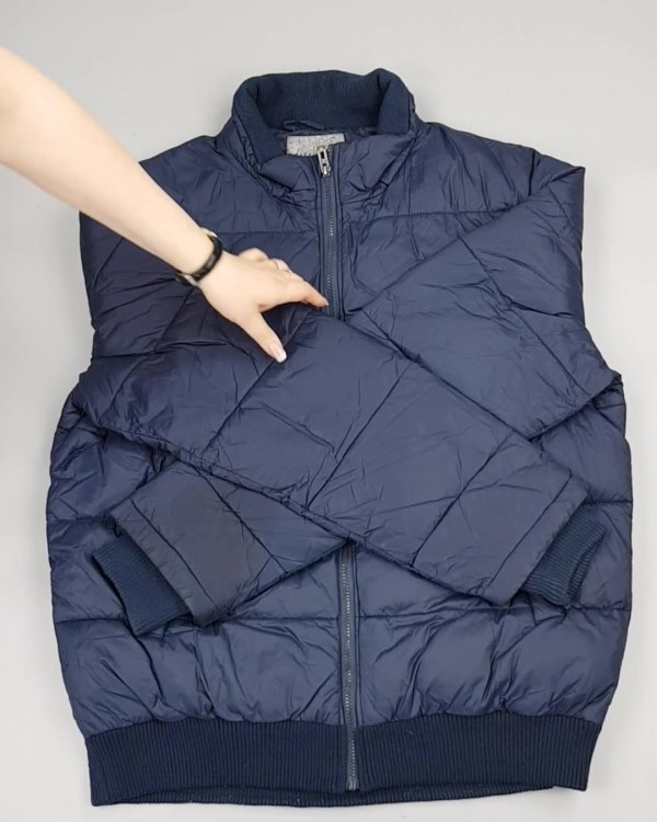 Фотография  357 - Куртки#25 кг оптом в Орле и Орловской области