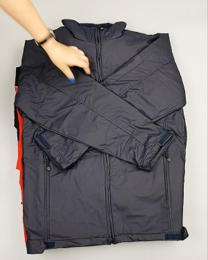 Фотография  321 - Ветровки CAN 084#10 кг, ЛОТ №6939 оптом в Орле и Орловской области