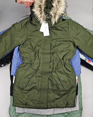 Фотография  528 - Верхняя одежда VILA#10 кг, ЛОТ №6823 оптом в Орле и Орловской области