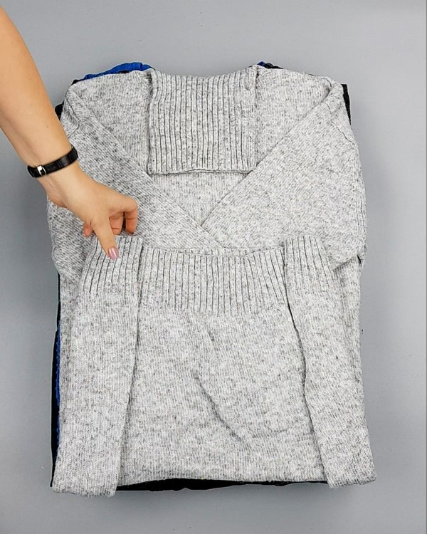 Фотография  769 - Cream Платья Winter#25 кг оптом в Орле и Орловской области