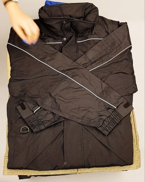 Фотография 451 - Ветровки CAN 084#10 кг, ЛОТ №6939 оптом в Орле и Орловской области