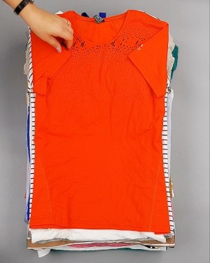 Фотография  915 - Cream Футболки поло женские#25 кг оптом в Орле и Орловской области