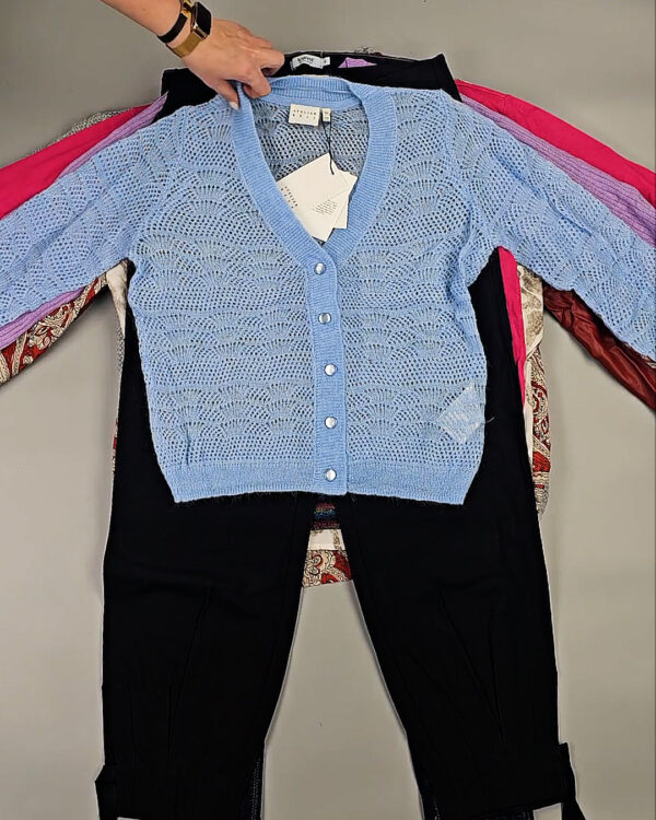 Фотография  862 - ДАНИЯ Winter mix 24#15 кг, ЛОТ СТ-10086 оптом в Орле и Орловской области