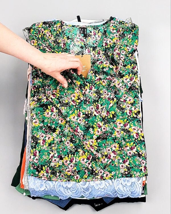 Фотография  717 - BESTSELLER Women mix шт#30 шт, ЛОТ №8236 оптом в Орле и Орловской области