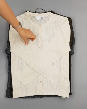 Фотография  998 - Кардиганы VILA W 104#7 кг, ЛОТ №7155 оптом в Орле и Орловской области