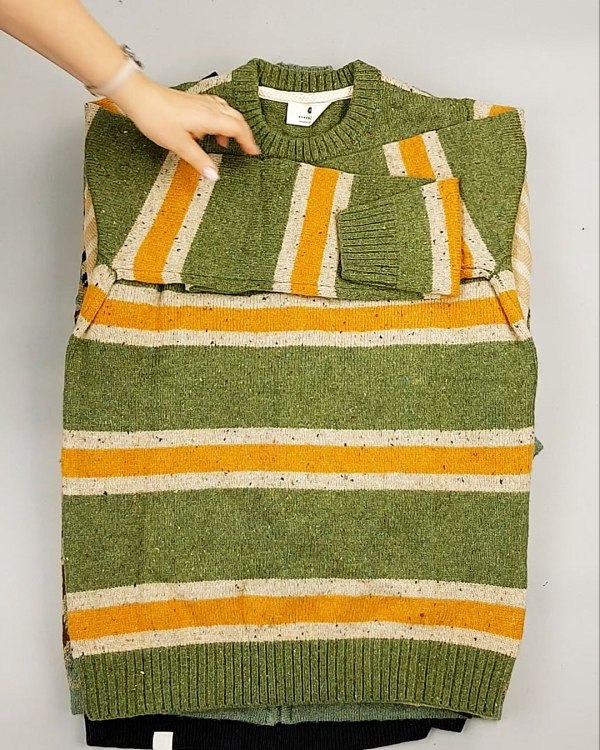 Фотография  499 - ANERKJENDT джемпера 104#10 кг, ЛОТ №7127 оптом в Орле и Орловской области