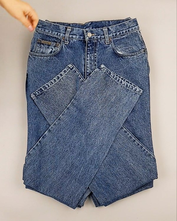 Фотография  931 - Джинсы CALVIN KLEIN муж #8,1 кг, ЛОТ №7022 оптом в Орле и Орловской области