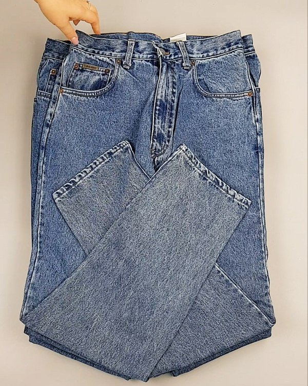 Фотография  888 - Джинсы CALVIN KLEIN муж #7,6 кг, ЛОТ №7020 оптом в Орле и Орловской области